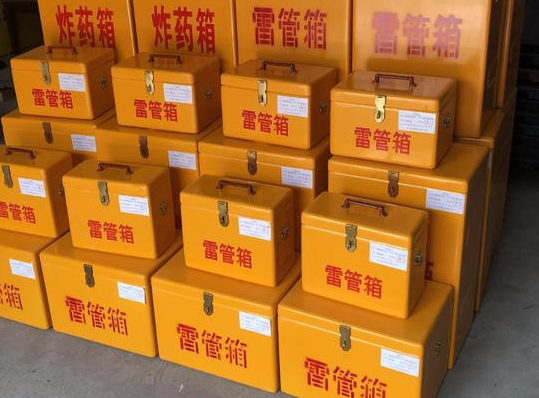 翁源玻璃钢雷管箱的使用寿命一般是多少？