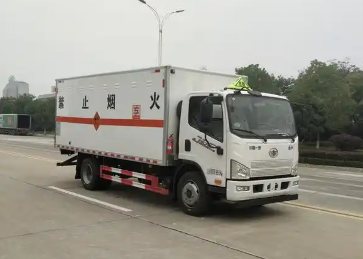 翁源爆破器材运输车可以上高速吗？